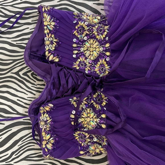 Formal Prom Dress - Picture 2 of 3